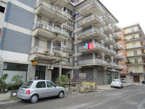box auto in vendita a Corigliano-Rossano in zona Rossano