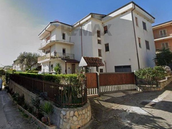 appartamento in vendita a Corigliano-Rossano in zona Piragineti