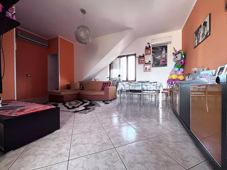 casa indipendente in vendita ad Amaroni