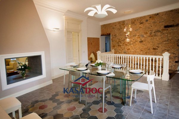 appartamento in vendita ad Amaroni