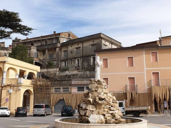 casa indipendente in vendita ad Amato