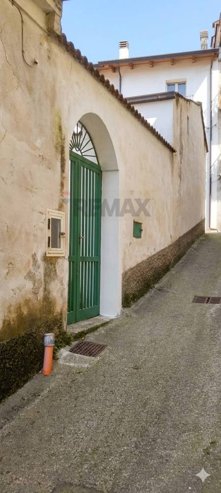 casa indipendente in vendita ad Amato