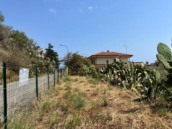 casa indipendente in vendita ad Argusto