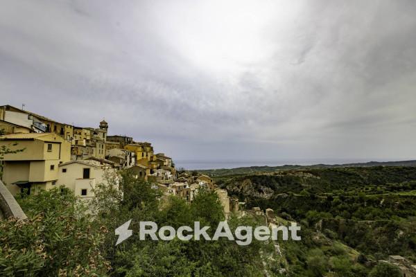 appartamento in vendita a Badolato