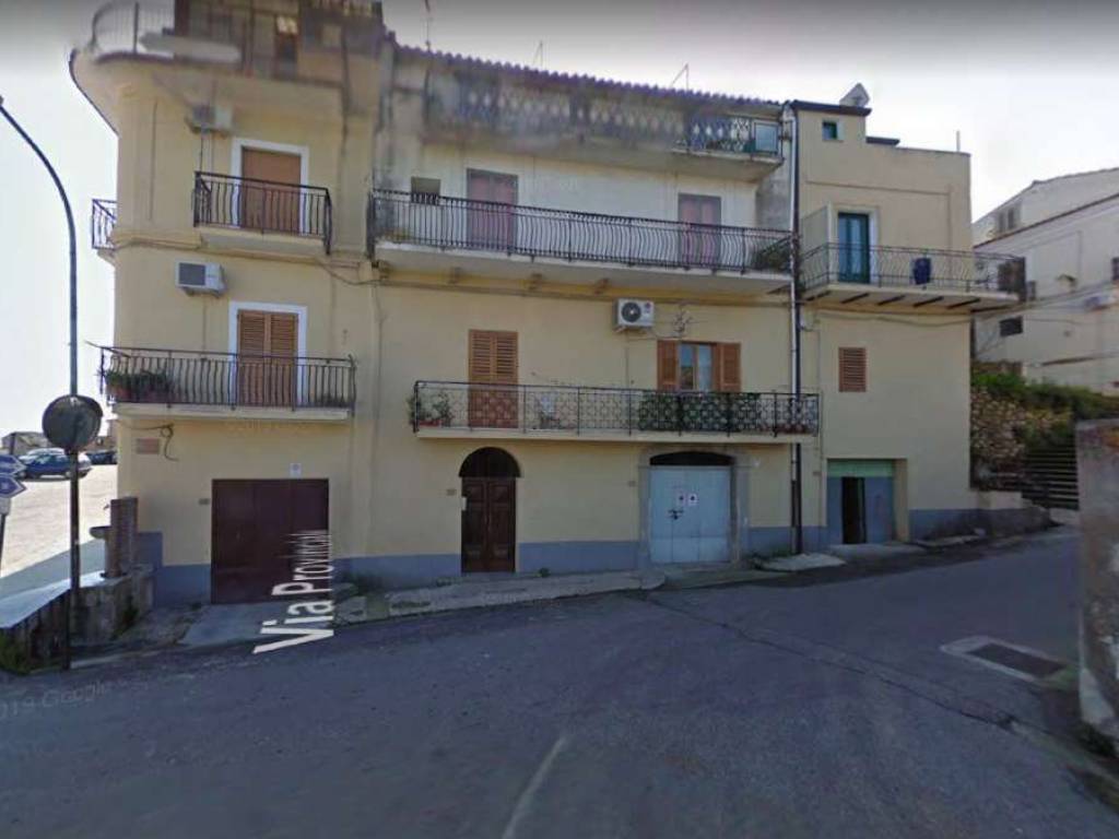 appartamento in vendita a Badolato
