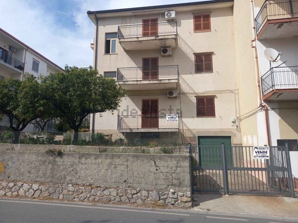 appartamento in vendita a Badolato