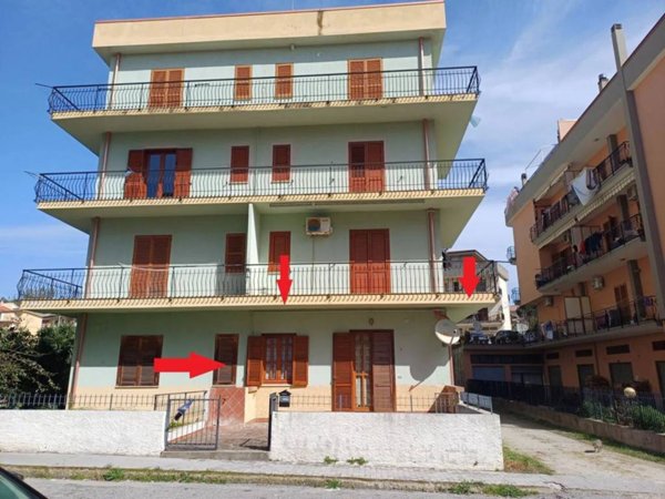 appartamento in vendita a Badolato