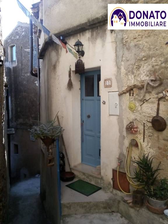 appartamento in vendita a Badolato