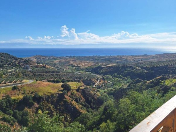 appartamento in vendita a Badolato