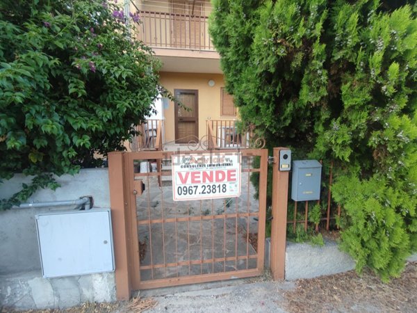 appartamento in vendita a Badolato