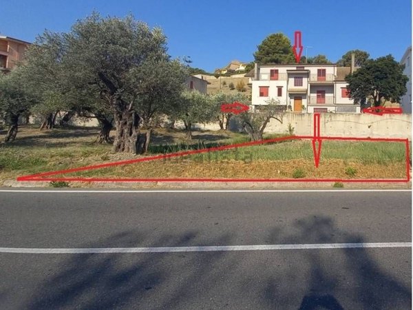 casa indipendente in vendita a Badolato