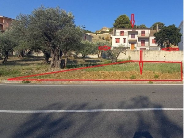 casa indipendente in vendita a Badolato