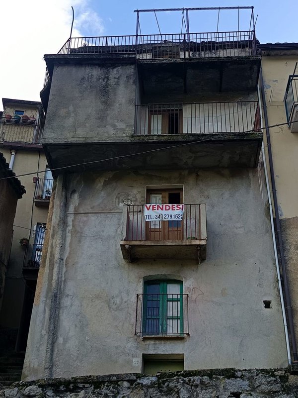 casa indipendente in vendita a Badolato