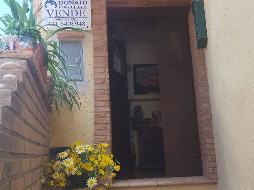 appartamento in vendita a Badolato