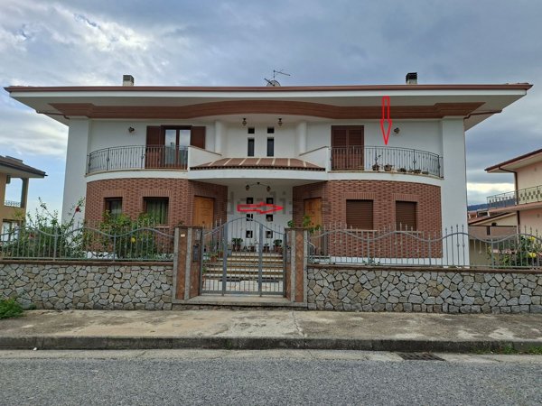 casa indipendente in vendita a Badolato