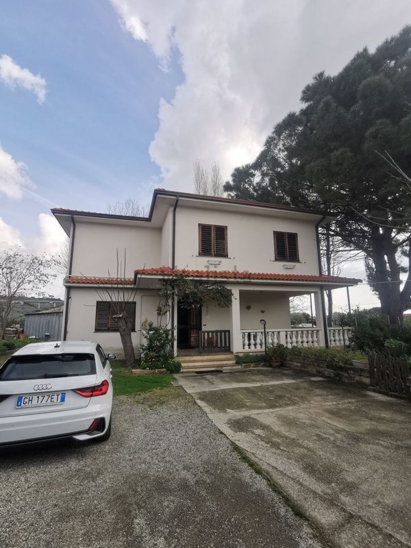 casa indipendente in vendita a Borgia