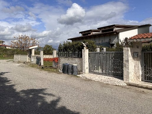 casa indipendente in vendita a Borgia