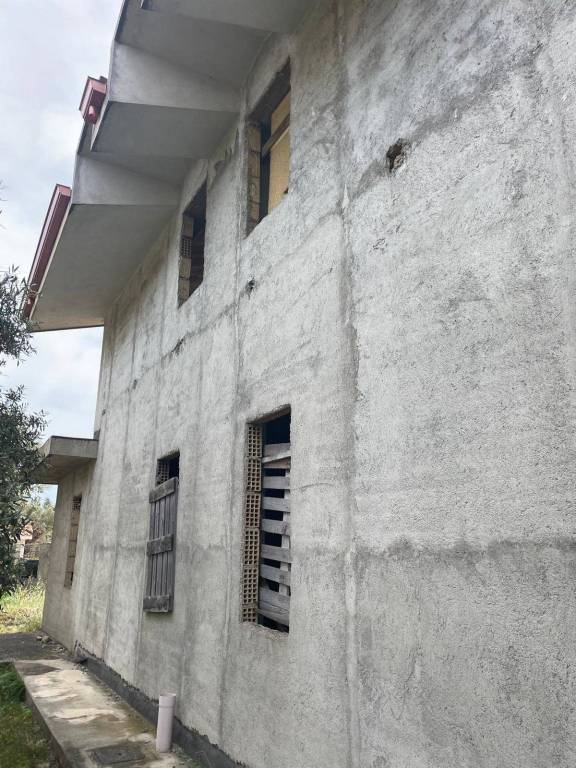 casa indipendente in vendita a Borgia