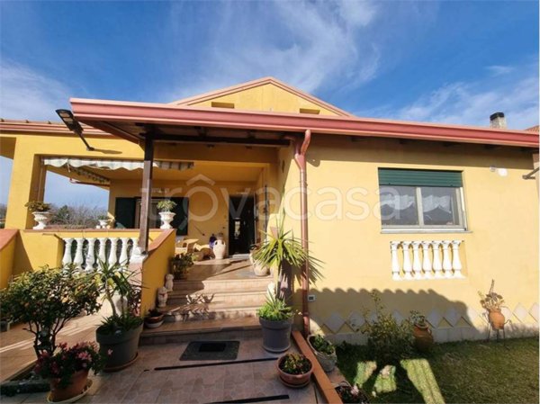 casa indipendente in vendita a Borgia