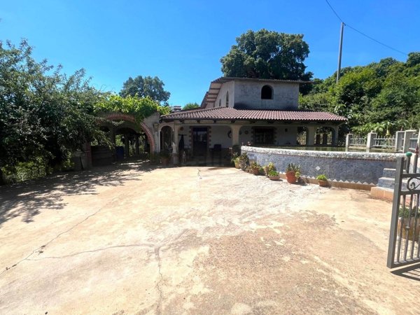 appartamento in vendita a Borgia