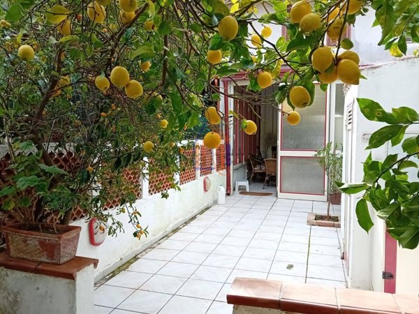 casa indipendente in vendita a Borgia