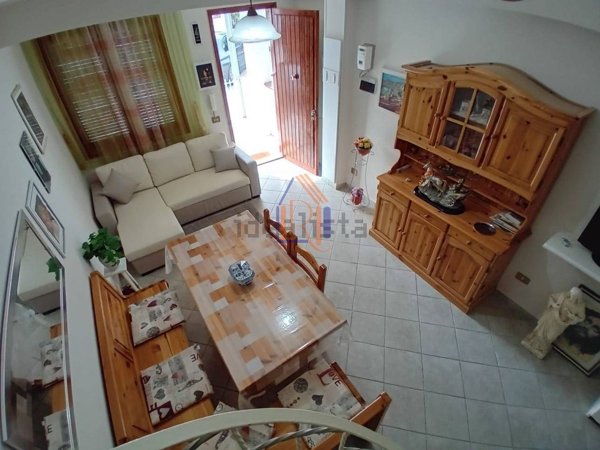 casa indipendente in vendita a Borgia