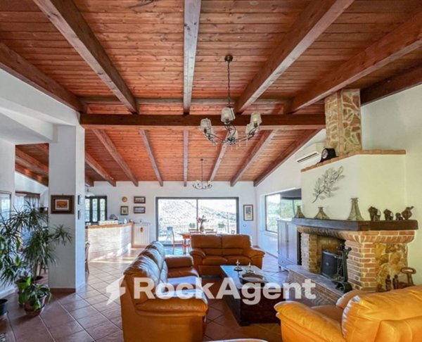 casa indipendente in vendita a Borgia