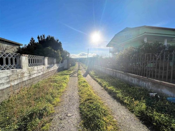 terreno edificabile in vendita a Borgia