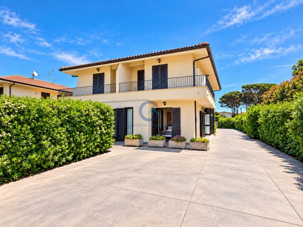casa indipendente in vendita a Borgia