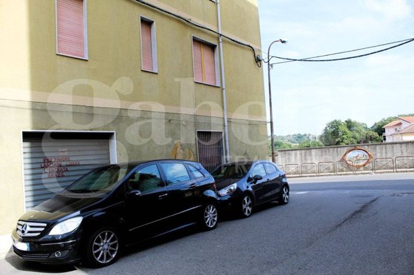 intera palazzina in vendita a Borgia
