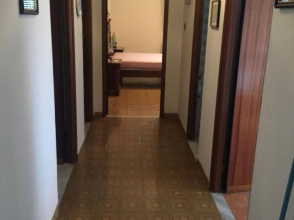 intera palazzina in vendita a Botricello