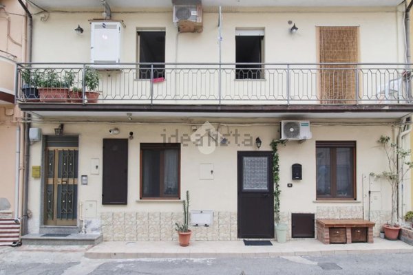 appartamento in vendita a Botricello