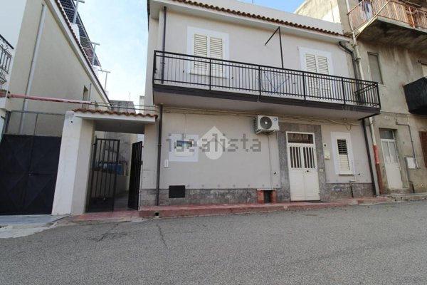 appartamento in vendita a Botricello