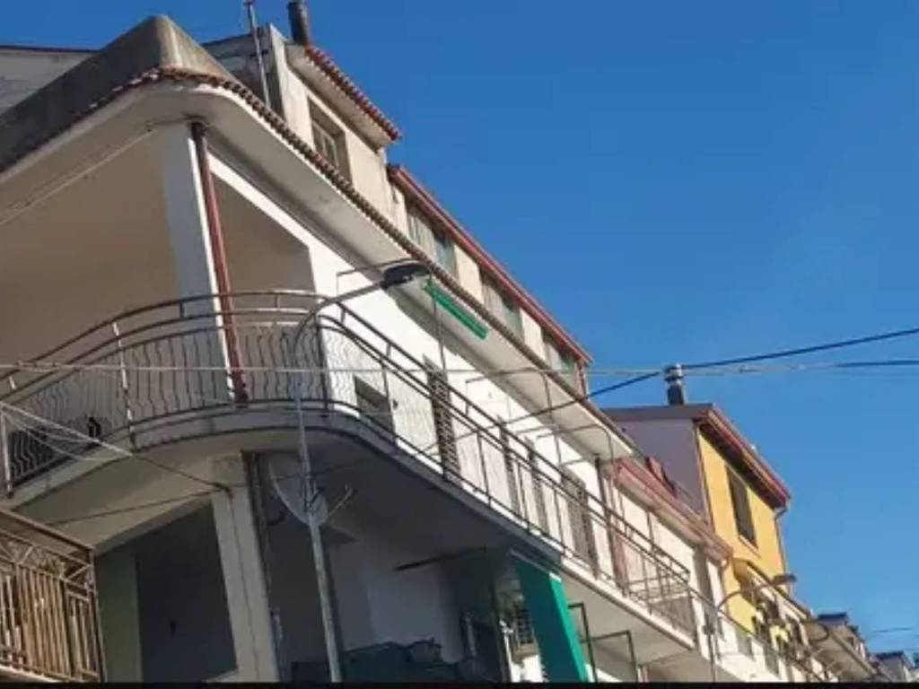 appartamento in vendita a Botricello