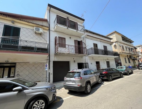 casa semindipendente in vendita a Botricello