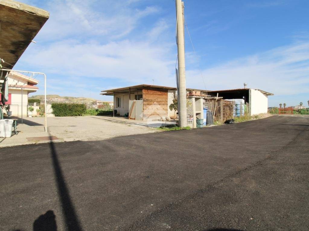 casa indipendente in vendita a Botricello