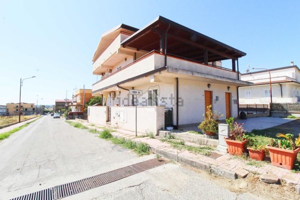 appartamento in vendita a Botricello