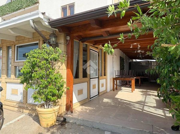 negozio in vendita a Botricello