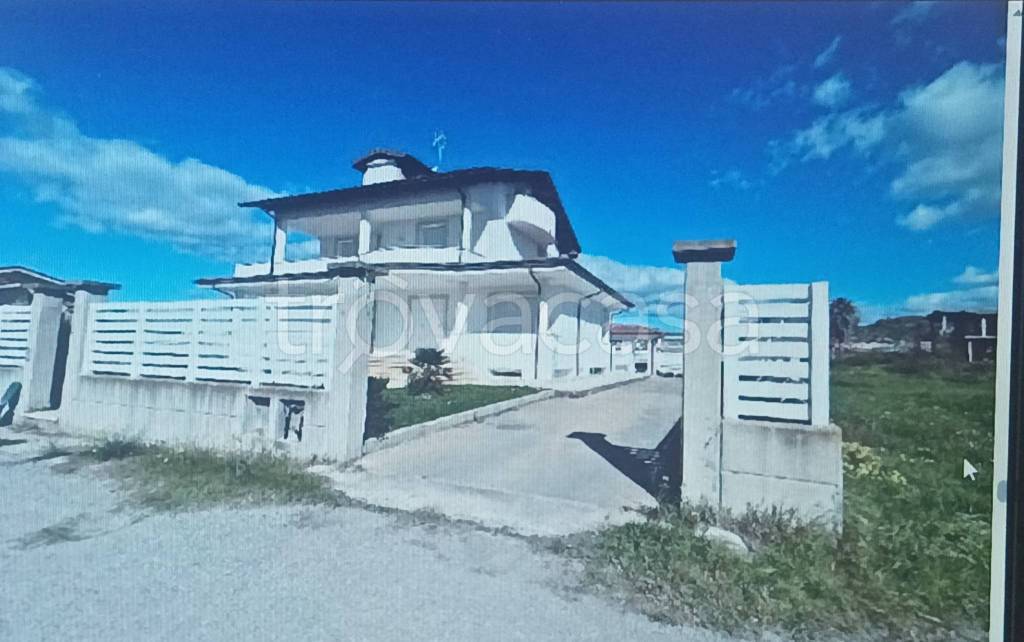 casa indipendente in vendita a Botricello