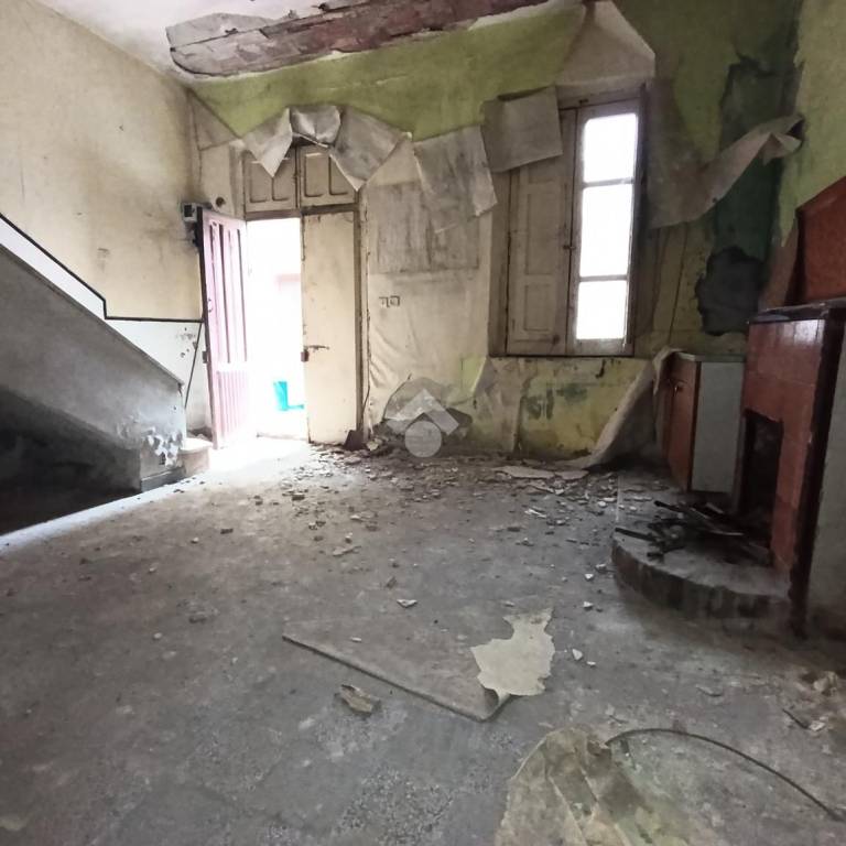 casa indipendente in vendita a Botricello