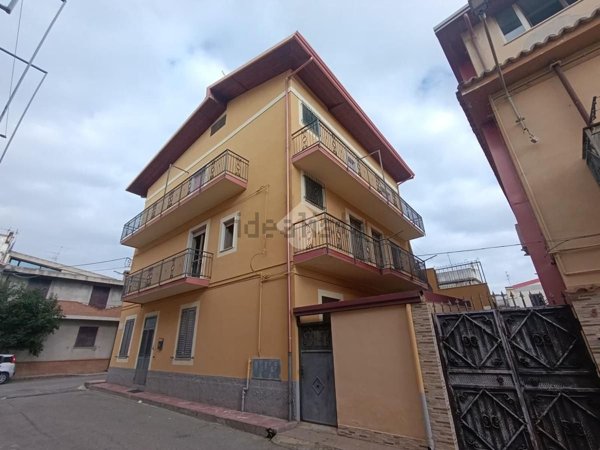 appartamento in vendita a Botricello