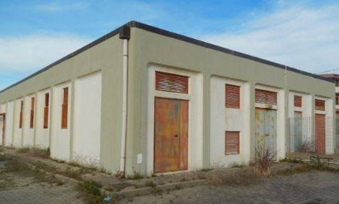 locale commerciale in vendita a Botricello