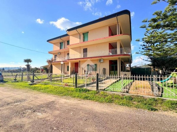 appartamento in vendita a Botricello