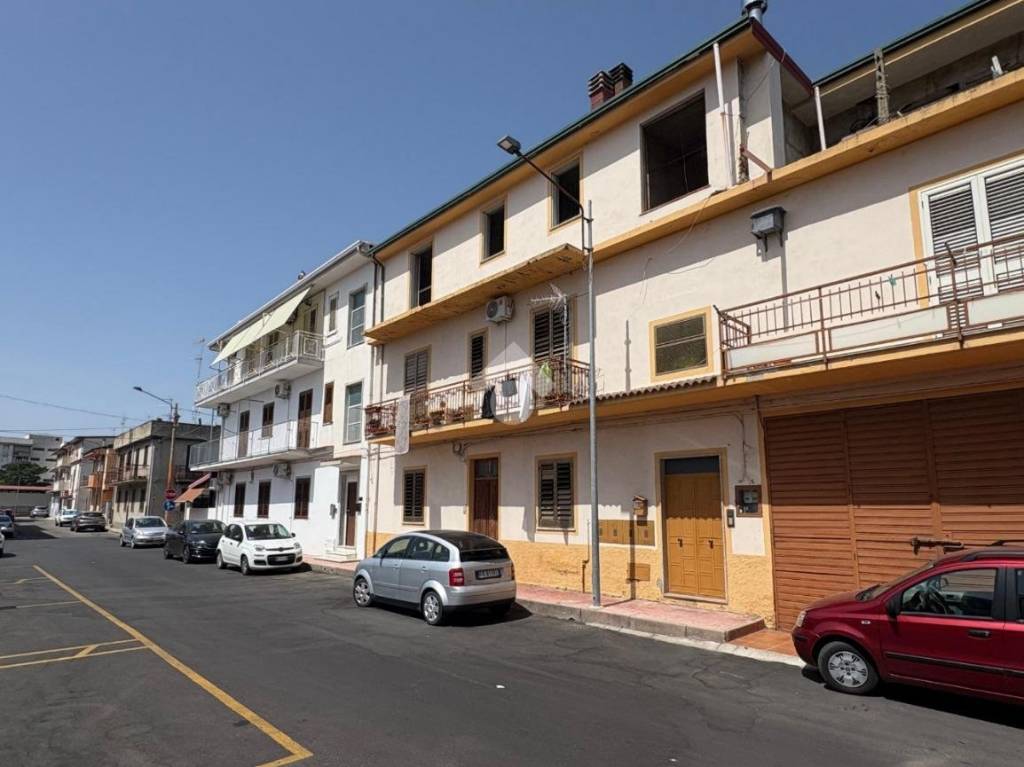 appartamento in vendita a Botricello