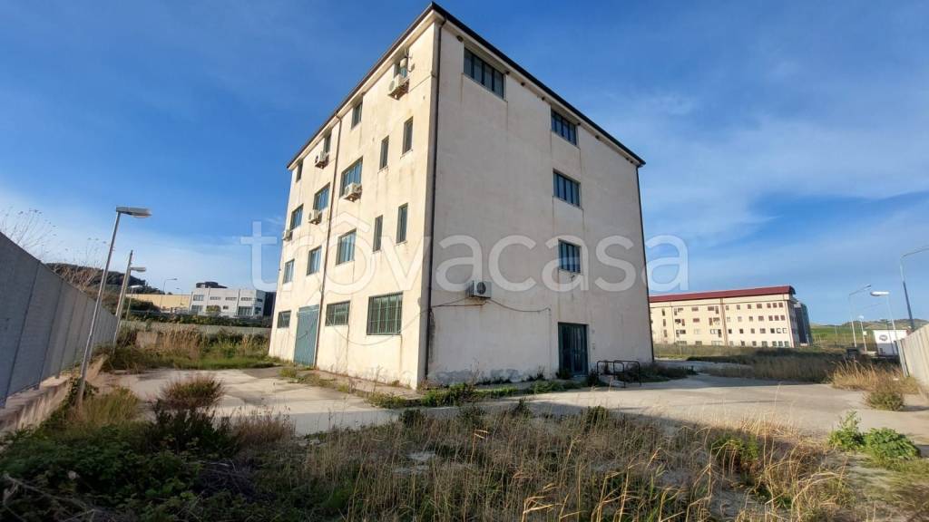 ufficio in vendita a Caraffa di Catanzaro