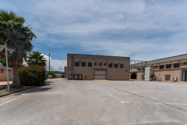 capannone in vendita a Caraffa di Catanzaro