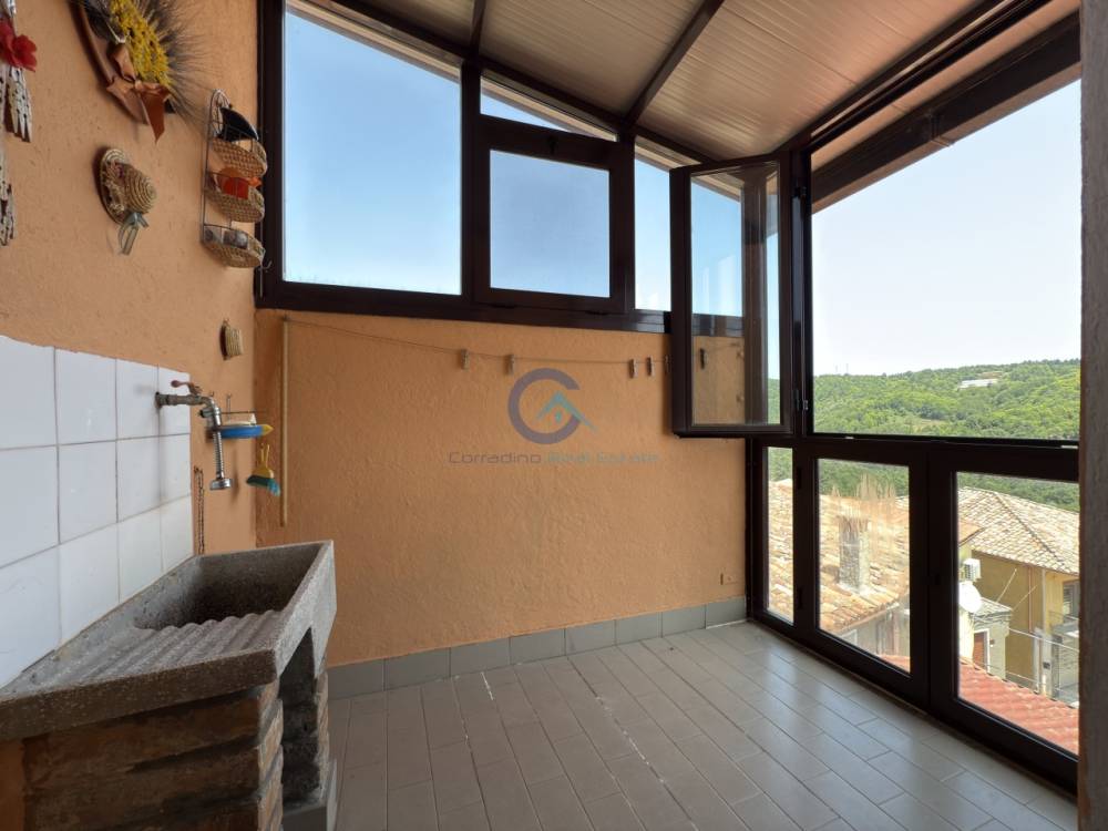 casa indipendente in vendita a Carlopoli