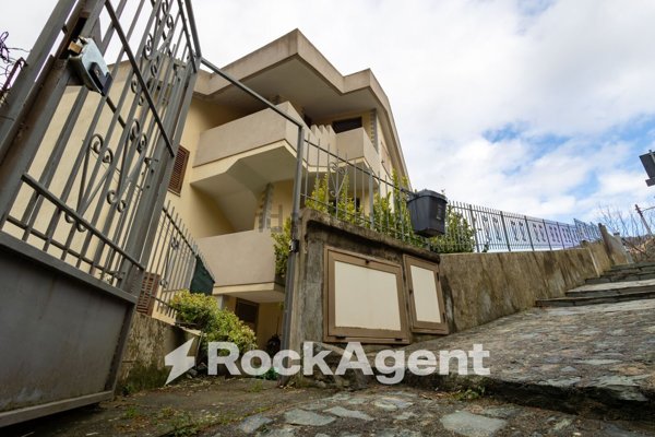 appartamento in vendita a Carlopoli