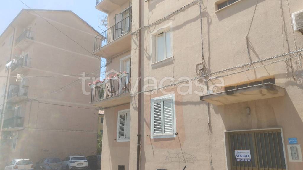 appartamento in vendita a Catanzaro in zona Santa Maria