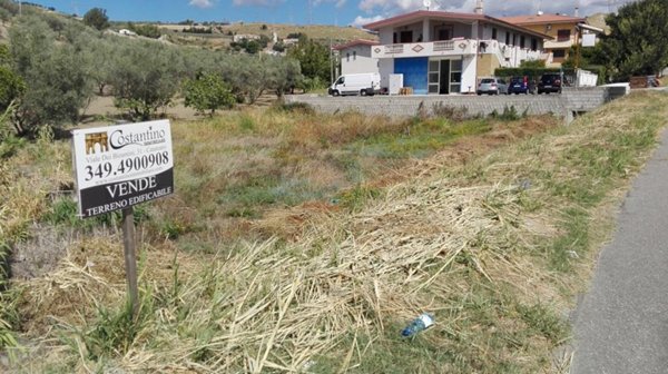 appartamento in vendita a Catanzaro in zona Petricciolo / Alli